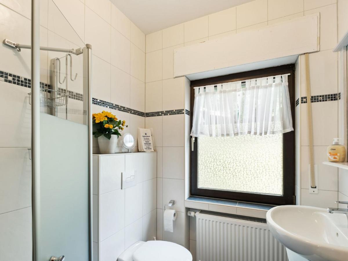 Idyllic Bungalow In Feusdorf With Forest View Luaran gambar