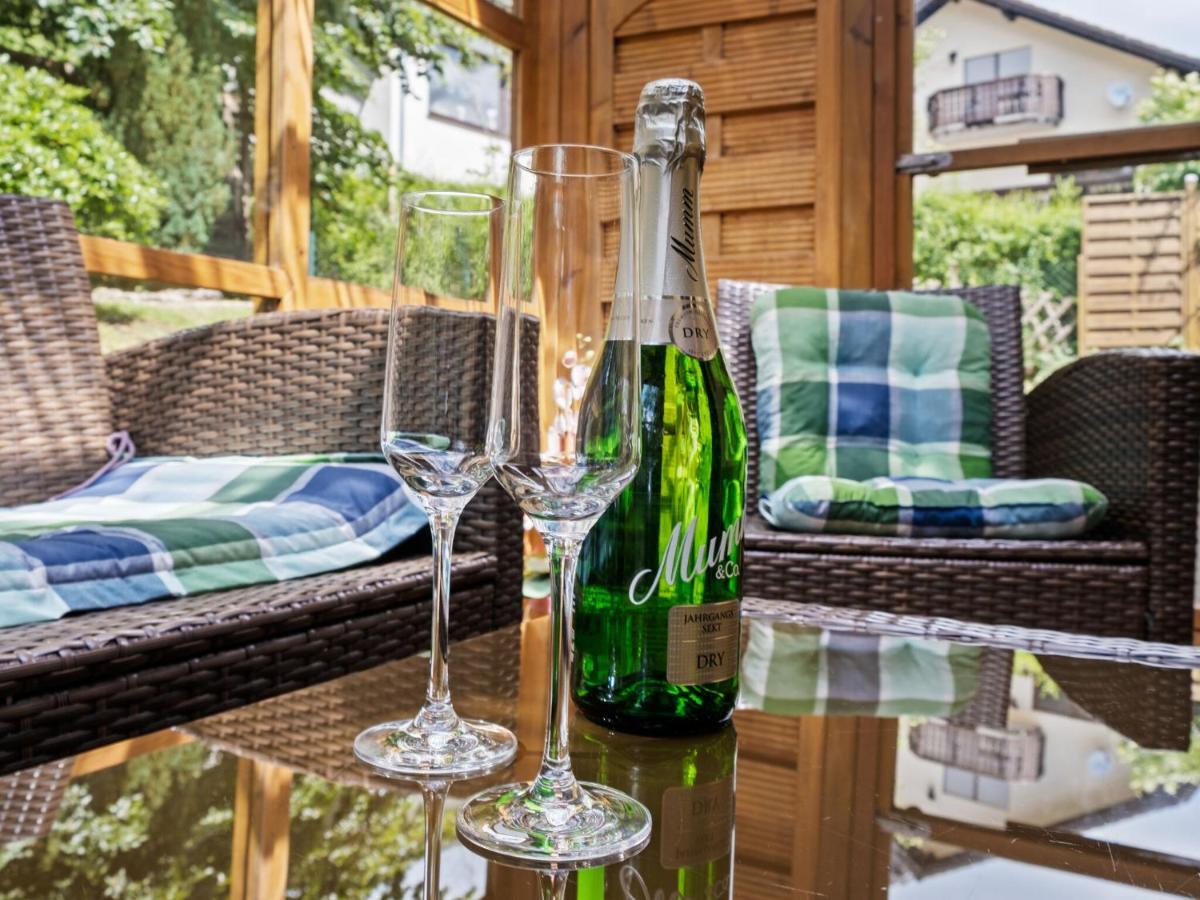 Idyllic Bungalow In Feusdorf With Forest View Luaran gambar