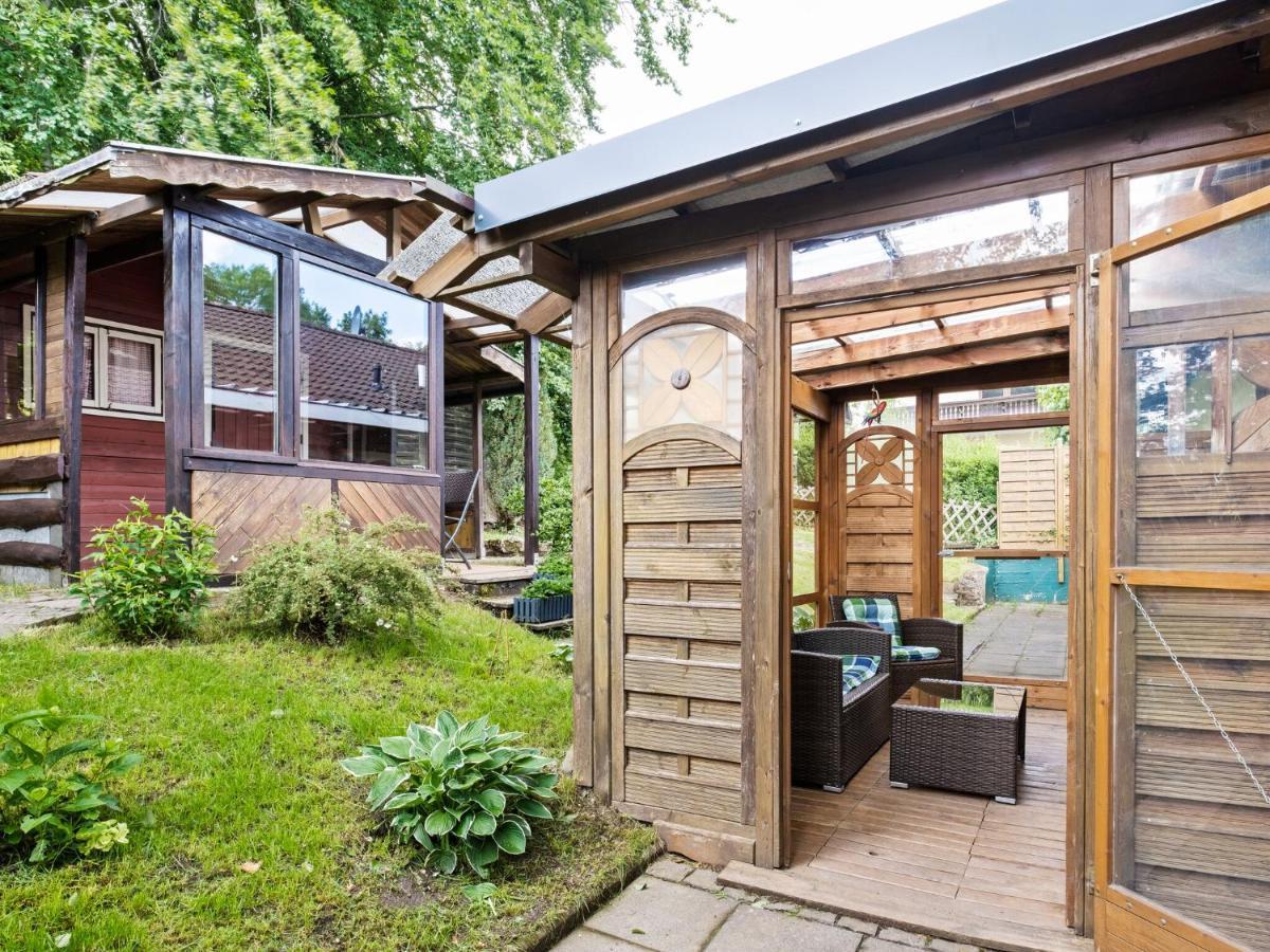 Idyllic Bungalow In Feusdorf With Forest View Luaran gambar