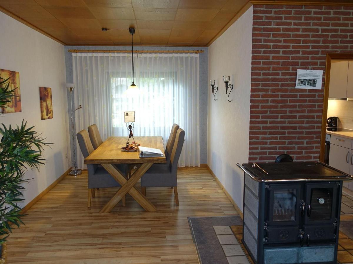 Idyllic Bungalow In Feusdorf With Forest View Luaran gambar